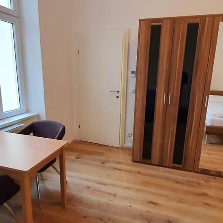 Goldfisch Apartment Am Augartenpark ウィーン エクステリア 写真